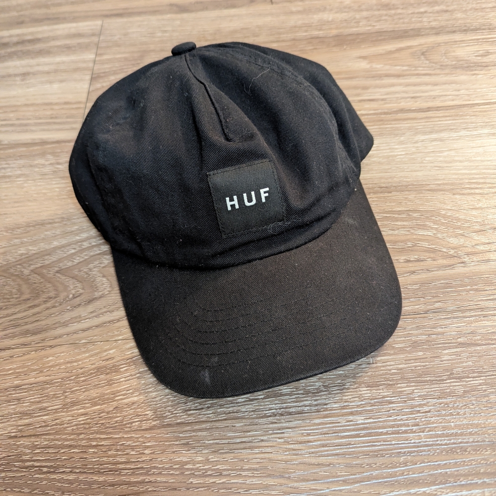 HUF Classic Black Dad Cap